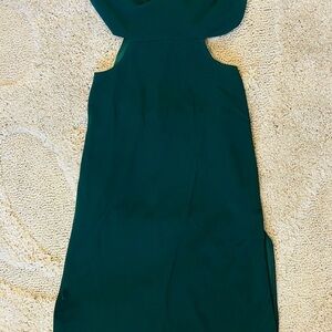 Elegant Green Sleeveless Dress